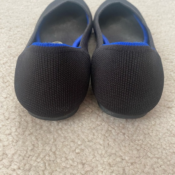 Rothy’s Solid Black The Flat Shoe - Picture 2 of 5